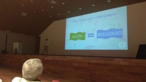 Foto de la conferencia motivacional para la facultad de arquitectura de la Universidad Autónoma de Lima